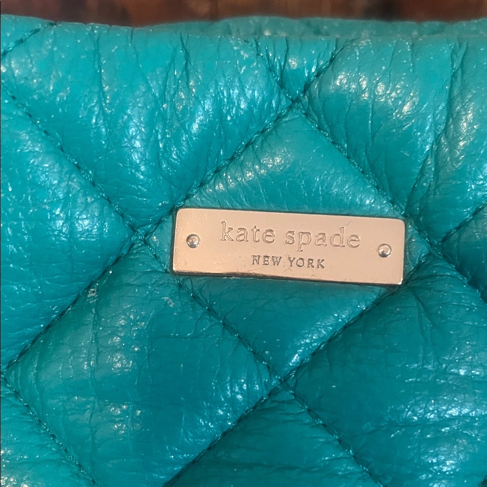 kate spade Quilted Teal Tote with Chain-Link Strap dust bag & small coin - Picture 2 of 10